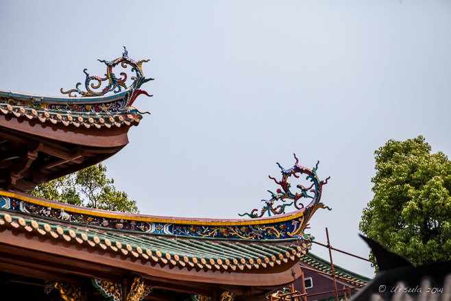 Roof of the Heaven King Hall, Nan Putuo Temple, Xiamen, Fujian Province, China