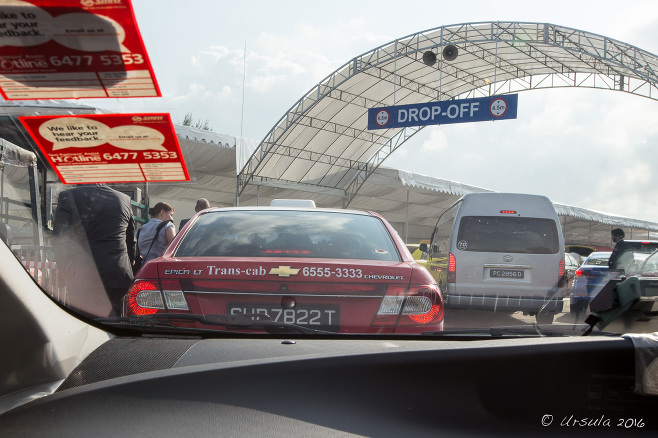 Taxi in a drop-off zone, Singapore Airshow 2016 