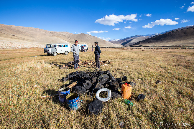 Building rubbish, including a toilet seat, Bayan-Ölgii, Mongolia