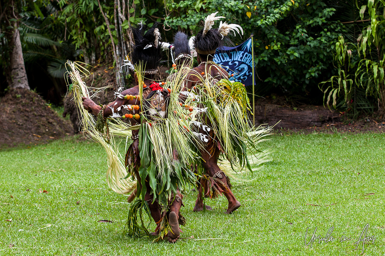 Preparations for the Dance: Middle Sepik Sing-Sing, Papua New Guinea ...