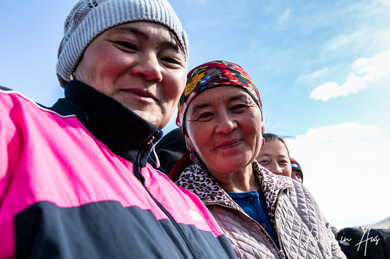 Big Birds Swoop In for Annual Bayan Ulgii Festival