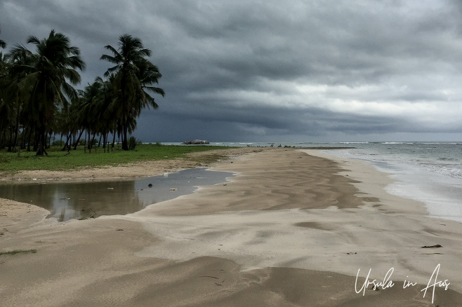 Wet Pasikuda Beach, Sri Lanka