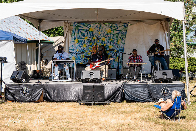 The Lee Boys and Calvin Cooke on the Grassy Knoll Stage, Vancouver Island Musicfest, Comox BC Canada.